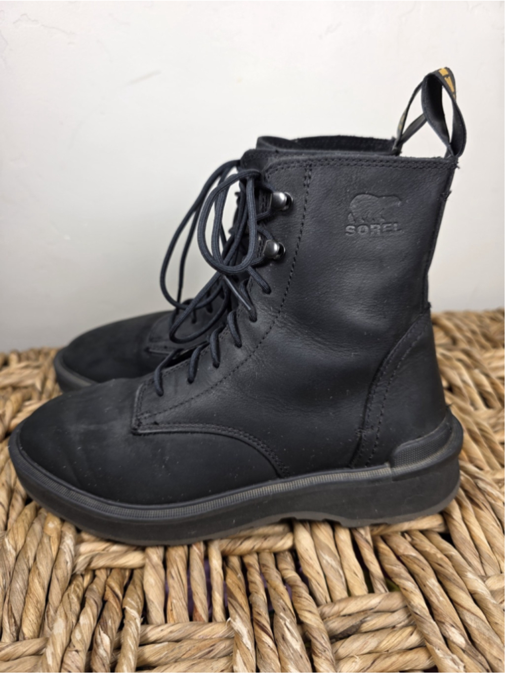 SOREL Hi-Line Lace Boots Women 6.5 Black Leather Waterproof Combat Ankle - Picture 3 of 10